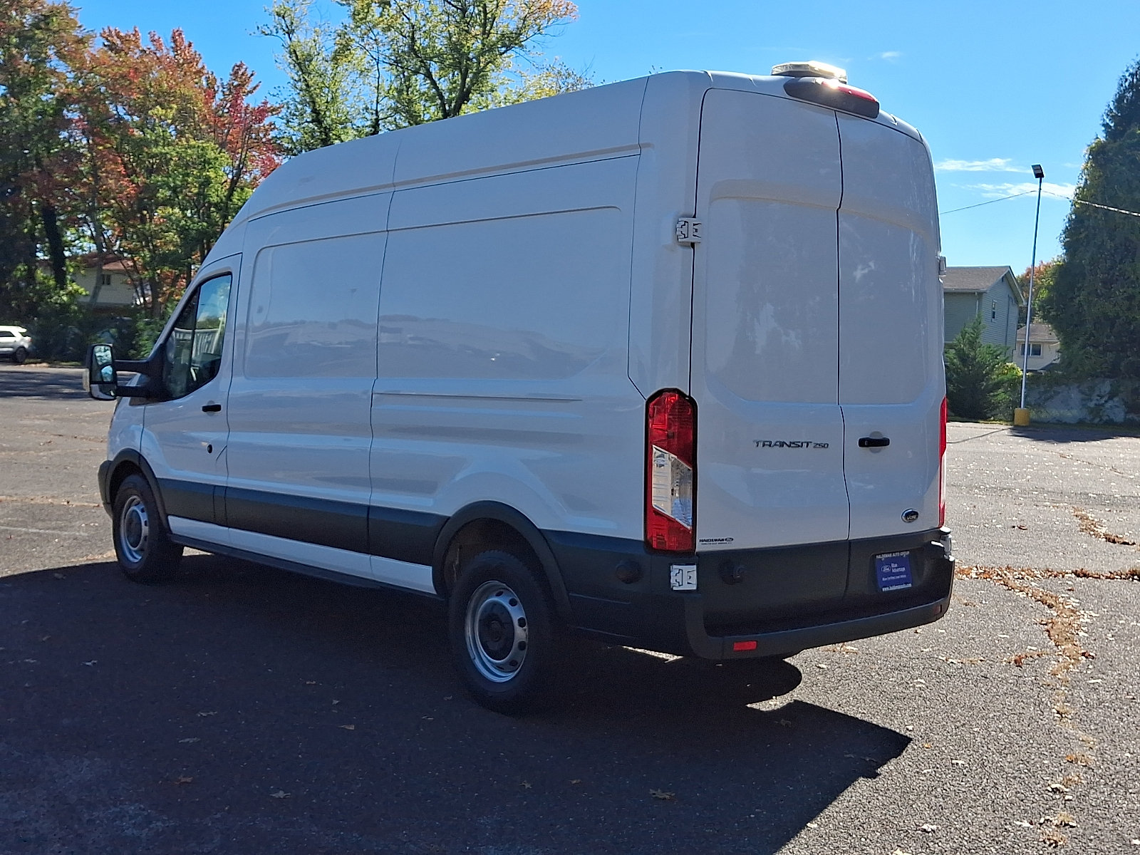 Used 2018 Ford Transit 250 148 High Roof RWD image 5