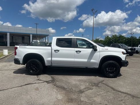 New 2026 Chevrolet Silverado 1500 ZR2 AWD/4WD image 2