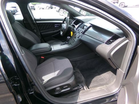 Used 2017 Ford Taurus SEL AWD/4WD image 29