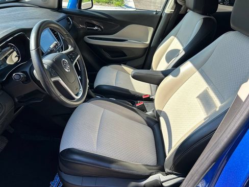Used 2018 Buick Encore Preferred AWD/4WD image 12