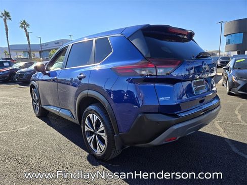 Used 2023 Nissan Rogue SV image 4