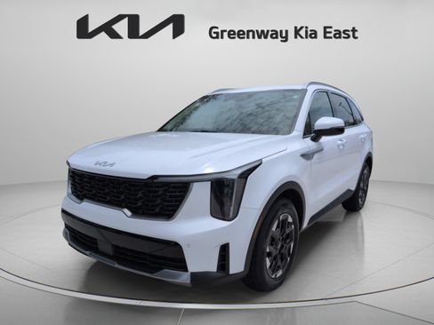 Certified 2026 Kia Sorento S FWD image 10