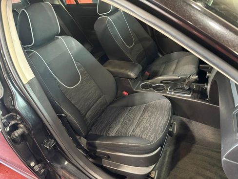 Used 2010 Ford Fusion SE image 17