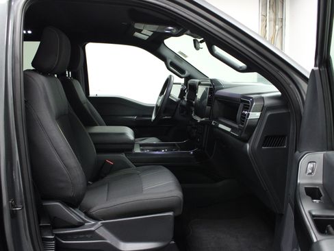 Used 2025 Ford F150 STX RWD image 16