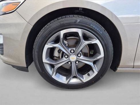 Used 2023 Chevrolet Malibu LT FWD image 23