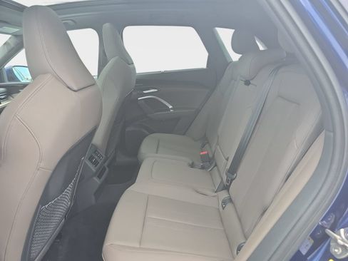 Certified 2025 Audi Q5 Premium Plus w/ Premium Plus AWD/4WD image 24