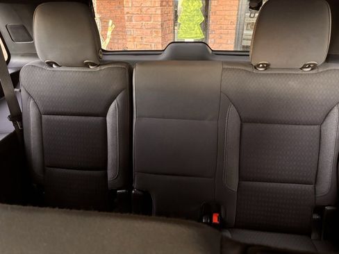 Used 2022 Chevrolet Tahoe LS image 19