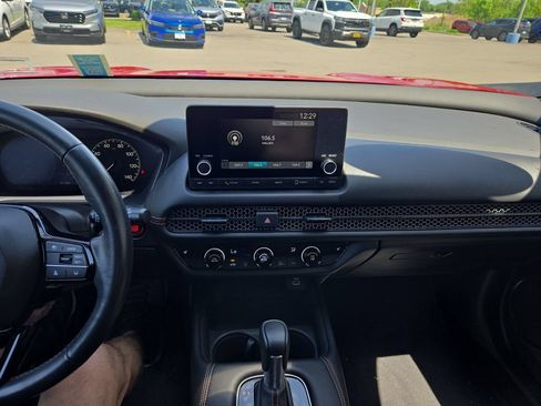 Certified 2024 Honda HR-V Sport image 17
