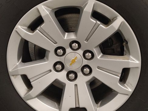Used 2021 Chevrolet Colorado LT RWD image 31