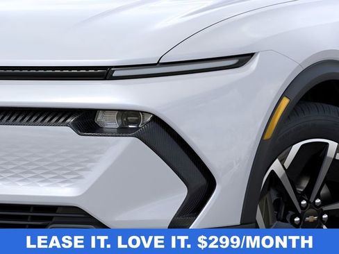 New 2026 Chevrolet Equinox EV LT image 9