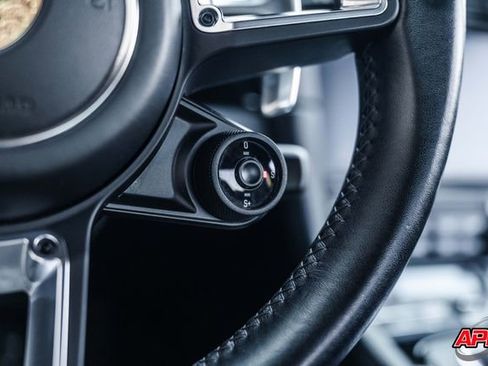 Used 2018 Porsche 911 Carrera T image 26