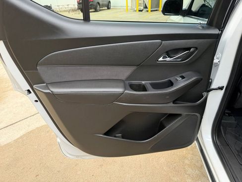 Used 2022 Chevrolet Traverse High Country w/ LPO, Floor Liner Package image 22