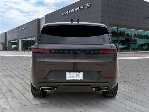 New 2026 Land Rover Range Rover Sport Dynamic SE AWD/4WD image 4