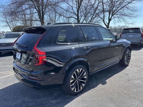 New 2026 Volvo XC90 T8 Ultra w/ Protection Package Premier AWD/4WD image 5