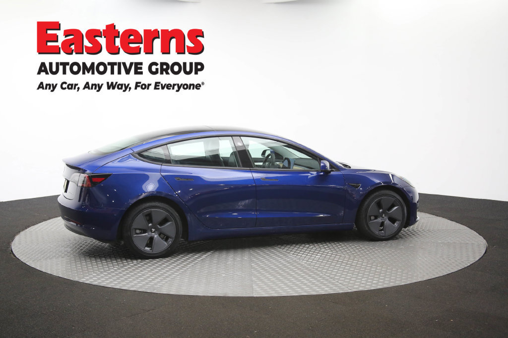 Used 2022 Tesla Model 3 Long Range AWD/4WD image 39