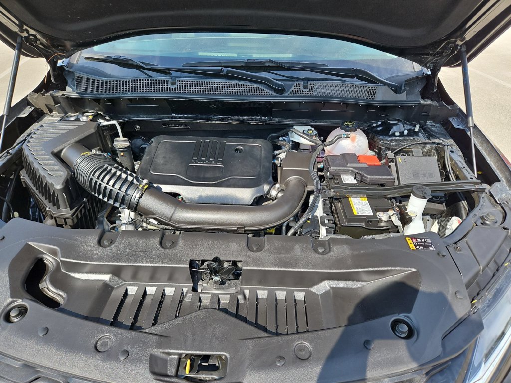 Used 2025 Chevrolet Blazer LT FWD image 34