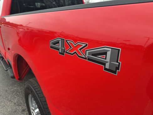 Used 2024 Ford F250 XL w/ XL Chrome Package image 12