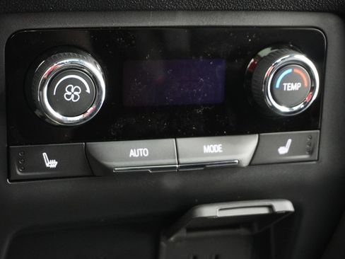 New 2026 Chevrolet Traverse RS w/ LPO, Floor Liner Package image 42