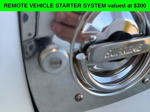 Used 2017 Chevrolet Express 3500 image 10