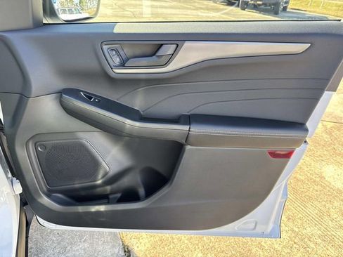 New 2026 Ford Escape Active w/ Cold Weather Package image 16