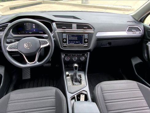 Used 2023 Volkswagen Tiguan S FWD image 29