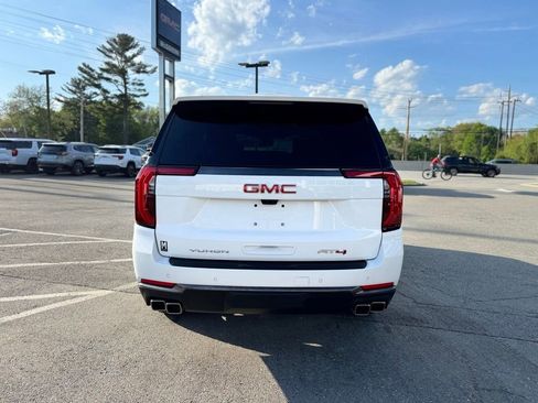 Certified 2026 GMC Yukon AT4 Ultimate AWD/4WD image 6