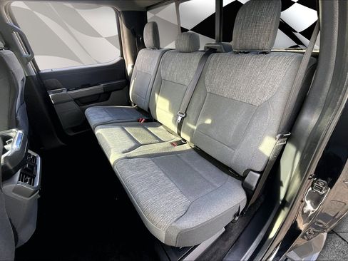 Used 2022 Ford F150 XLT w/ Equipment Group 302A High image 26