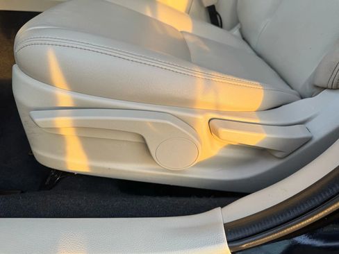 Used 2014 Subaru Crosstrek 2.0i Limited w/ Popular Package #2 image 13