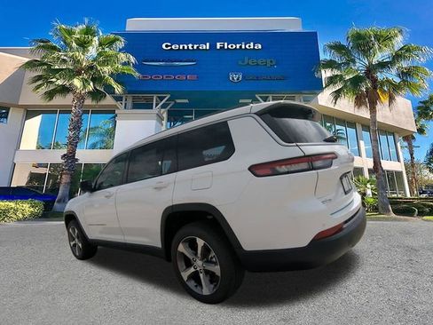 New 2026 Jeep Grand Cherokee L Limited w/ Luxury Tech Group II RWD image 7