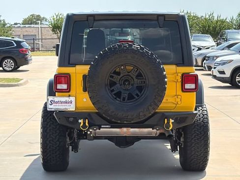 Used 2018 Jeep Wrangler Unlimited Sport AWD/4WD image 7