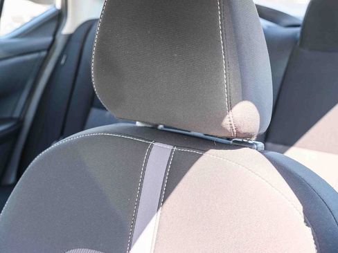 Used 2024 Nissan Sentra SV FWD image 22