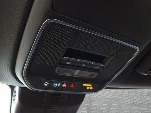 New 2026 Chevrolet Traverse High Country image 21