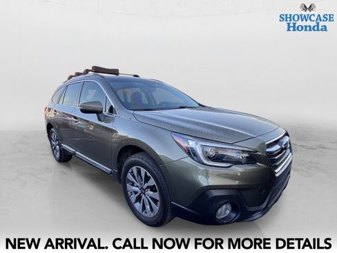 Used 2019 Subaru Outback 2.5i Touring AWD/4WD image 6