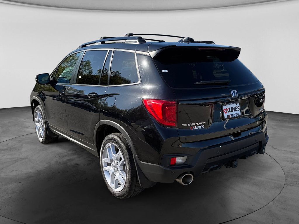 Used 2025 Honda Passport EX-L image 7