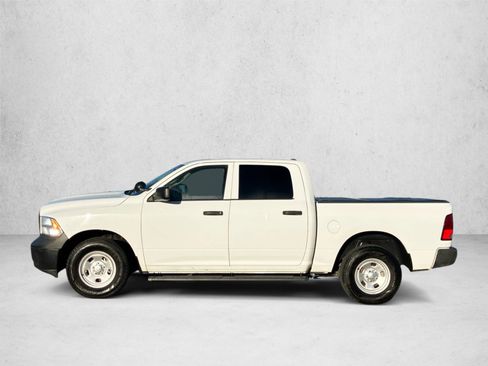 Used 2017 RAM 1500 4x4 Crew Cab w/ Protection Group image 8