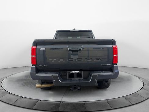 Used 2024 Toyota Tacoma TRD Sport image 15