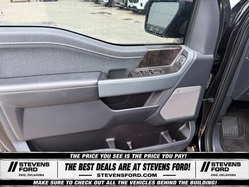 Used 2022 Ford F150 Lariat AWD/4WD image 18