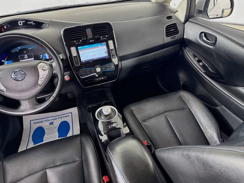 Used 2014 Nissan Leaf SL w/ Premium Package FWD image 29