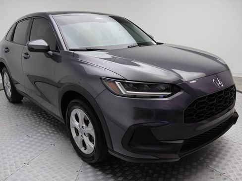 Used 2024 Honda HR-V LX image 6