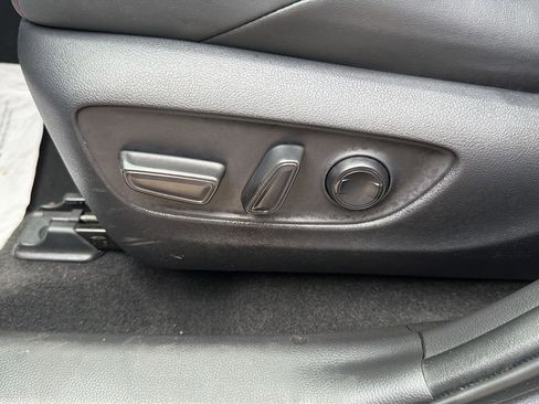 Used 2024 Toyota RAV4 XSE image 15