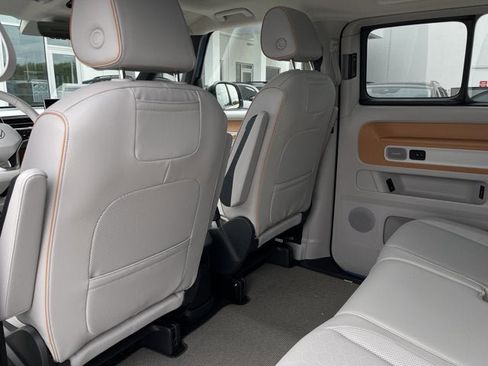 New 2025 Volkswagen ID. Buzz 1st Edition image 24