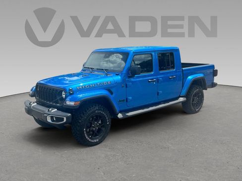 New 2025 Jeep Gladiator Sport image 27