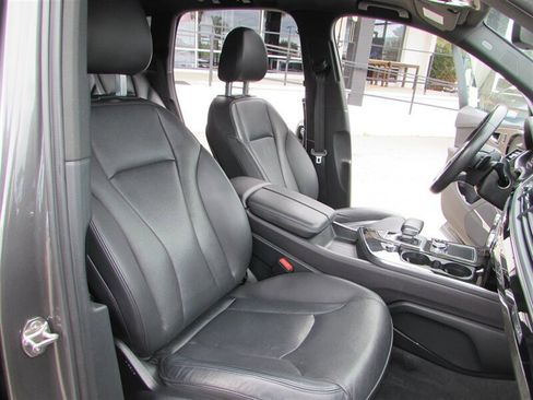 Used 2018 Audi Q7 3.0T Premium Plus w/ Premium Plus Package image 35