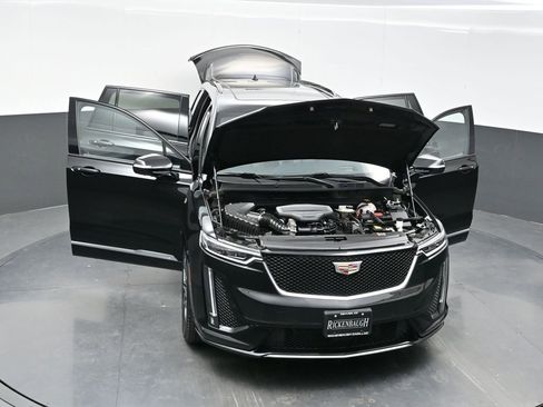 Certified 2025 Cadillac XT6 Sport w/ Platinum Package AWD/4WD image 37