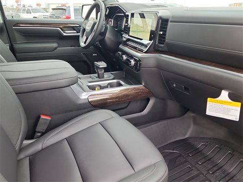 New 2026 GMC Sierra 1500 Elevation w/ Elevation Premium Package image 18