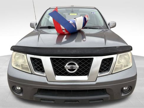 Used 2018 Nissan Frontier PRO-4X image 10