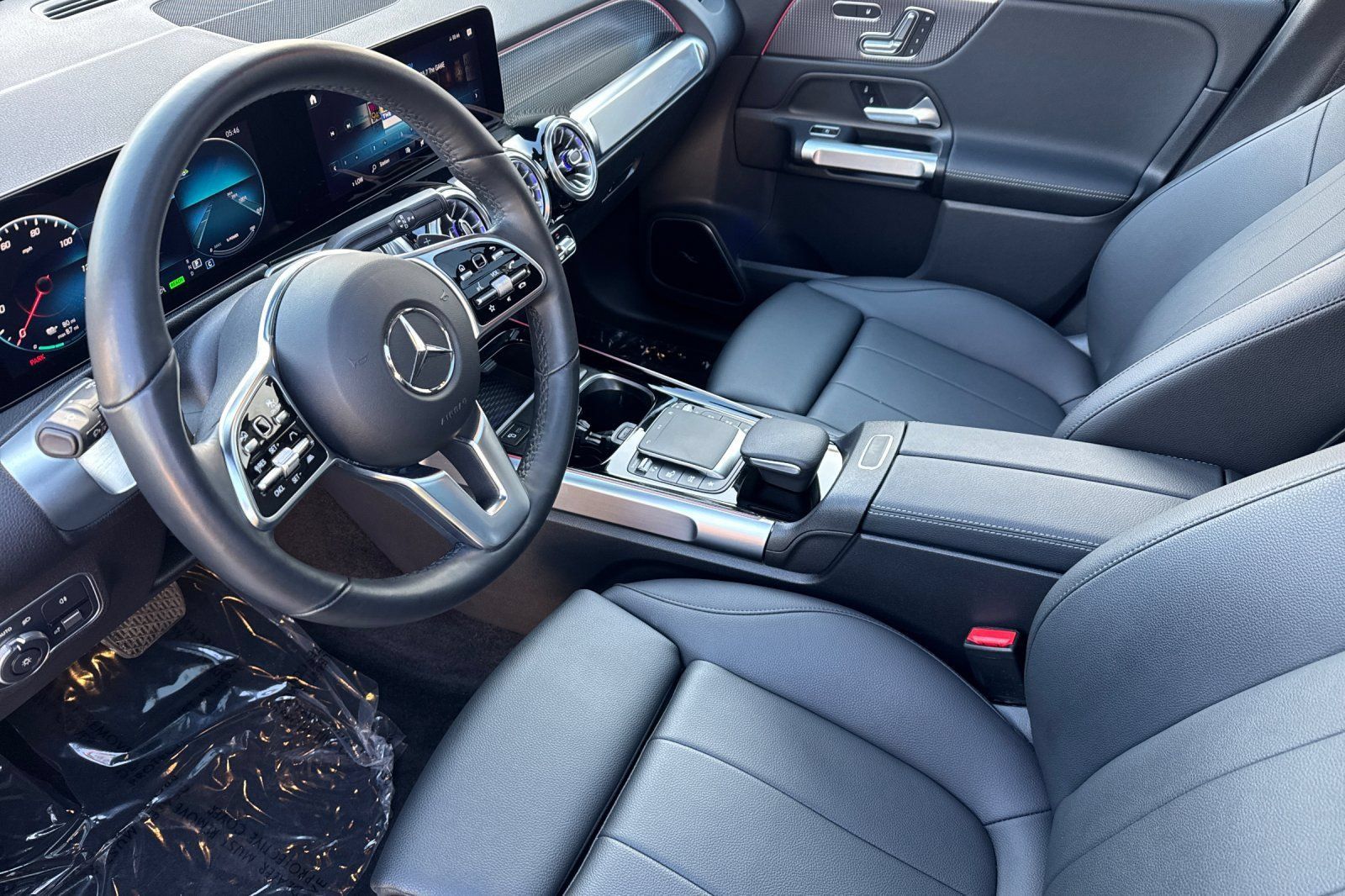 Certified 2023 Mercedes-Benz EQB 300 4MATIC image 10