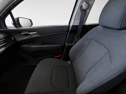 Certified 2023 Kia Sportage LX AWD/4WD image 30