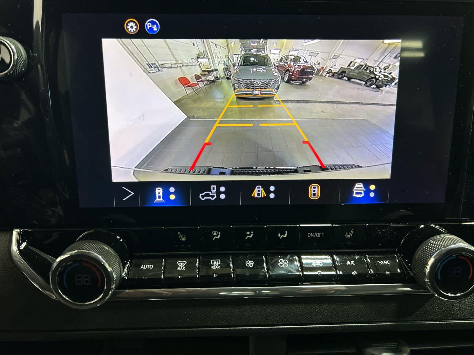 New 2026 Chevrolet Colorado Trail Boss AWD/4WD image 14