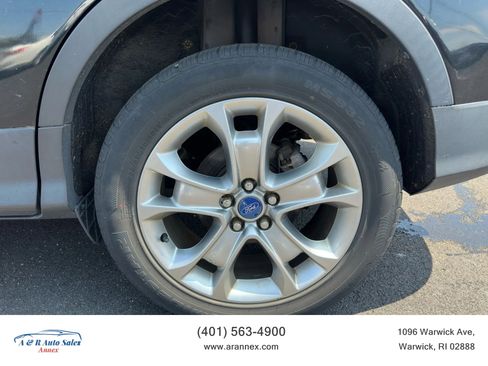 Used 2013 Ford Escape SEL image 24